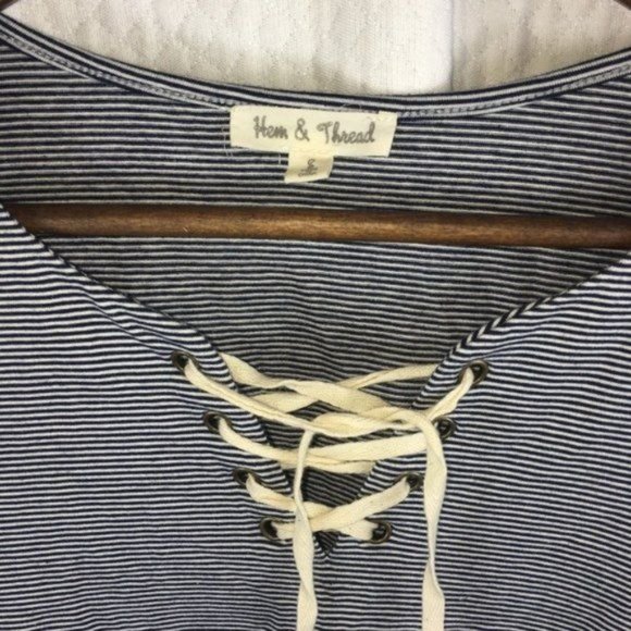 Hem & Thread Pullover Shoelace Tie Pullover Top Black & White Stripe Size Small - Picture 4 of 5